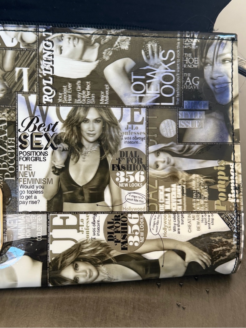 Vintage Clutch Bag Gold Chain Strap Of Magazine Covers Black And White - Picture 7 of 9